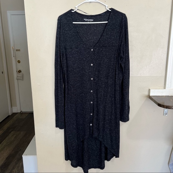 Soft Surroundings button front high low hem scoop neck tunic top navy - Picture 10 of 10